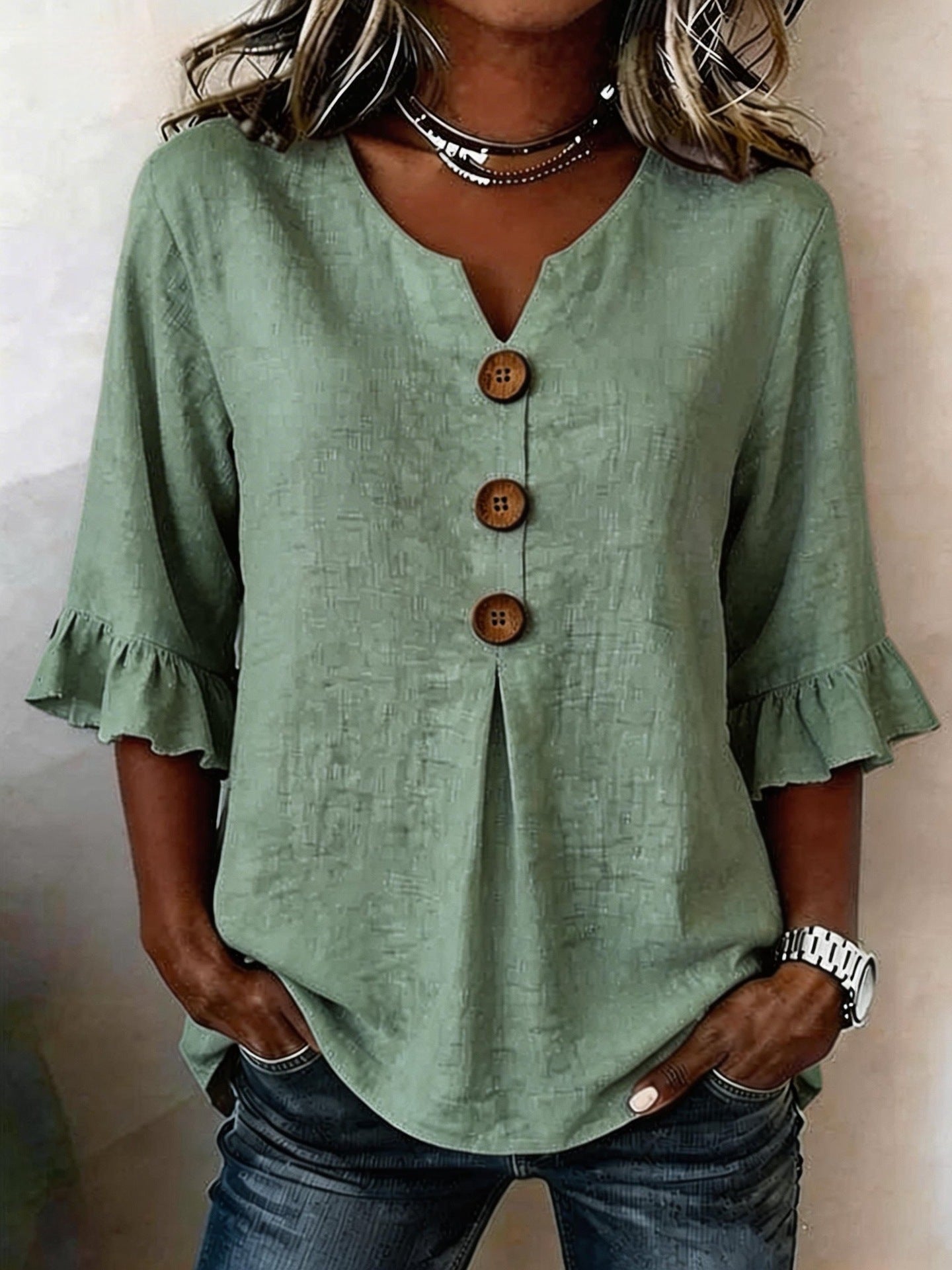 Linnen blouse "Céline" — V-hals met knoopsluiting