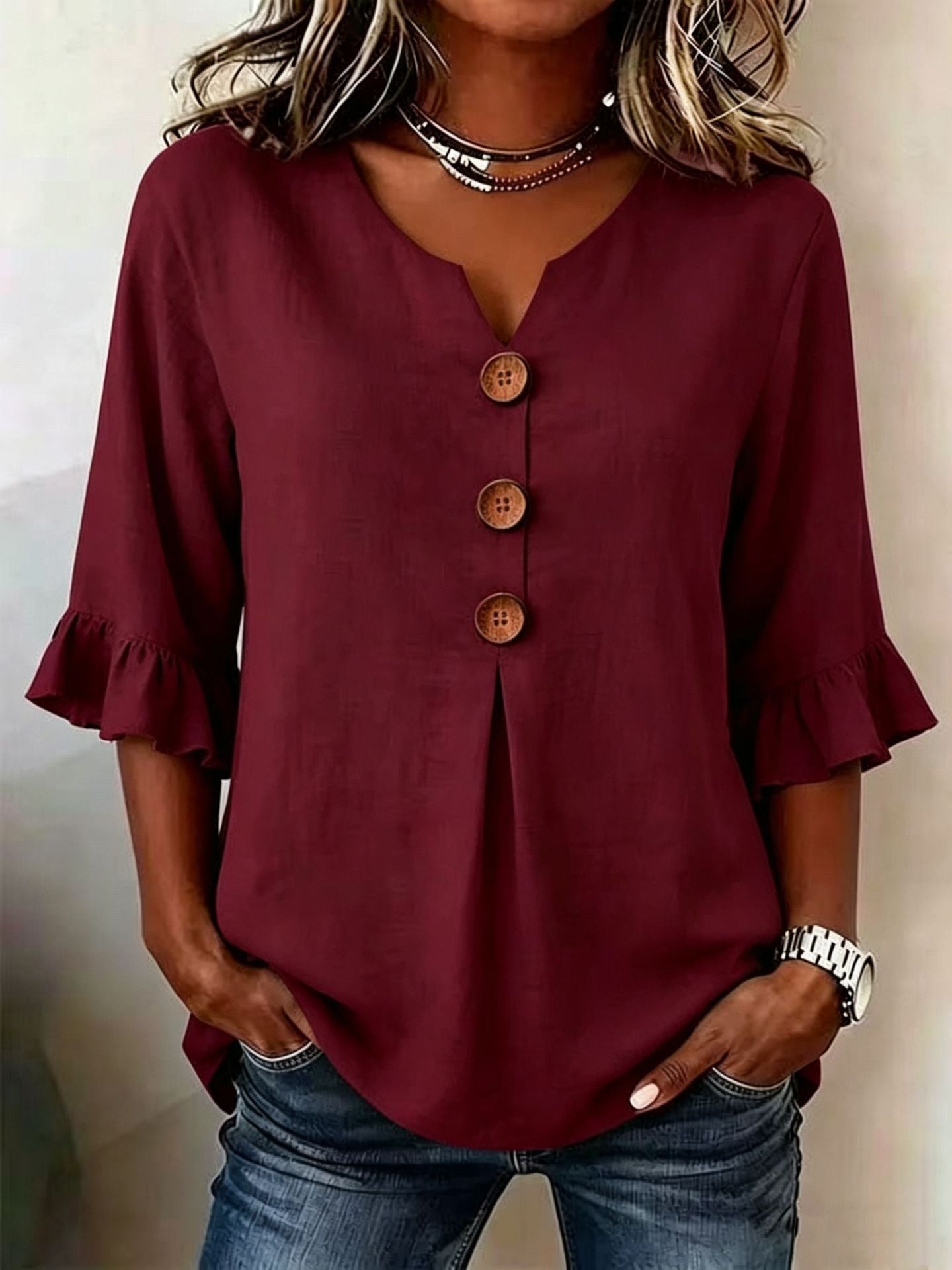Linnen blouse "Céline" — V-hals met knoopsluiting